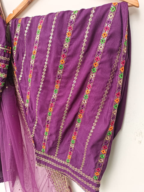 BEENA (PLUM)