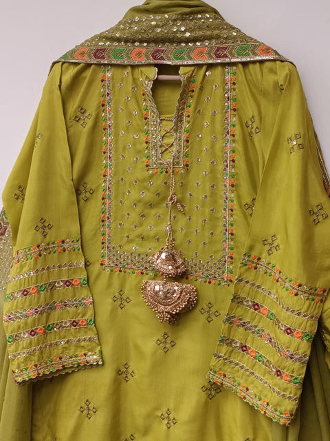 BEENA SILK (MAHNDI)