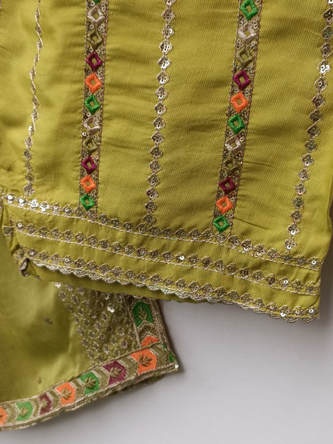 BEENA SILK (MAHNDI)