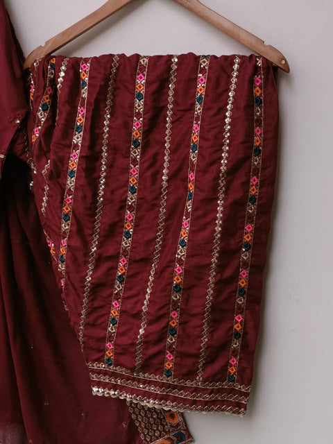 BEENA SILK (MAROON)