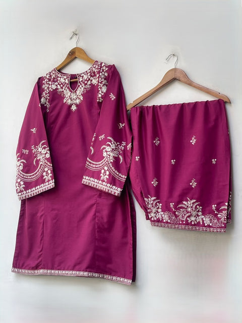 BERRY (MAGENTA)