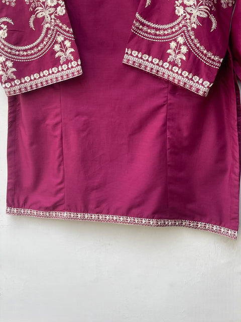 BERRY (MAGENTA)