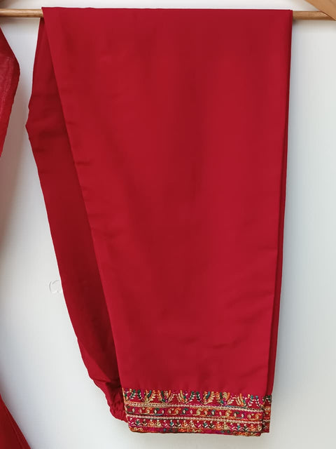 BEYOND (RED)