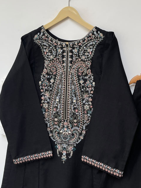 BEZA (BLACK)