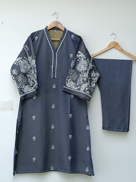 BLUE PEACOCK (NAVY)