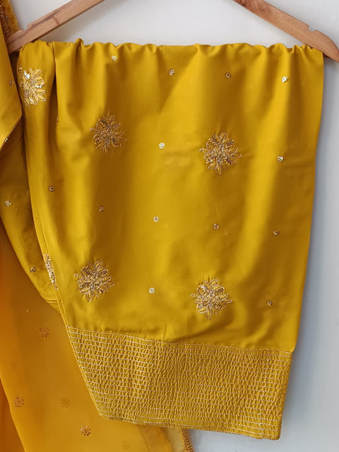 CAREEN CH (MUSTARD)