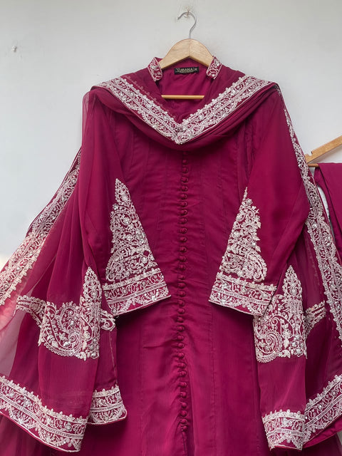 CHUNARI (GARNET)