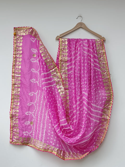 CHUNRI GOTA PASTING (MAGENTA)