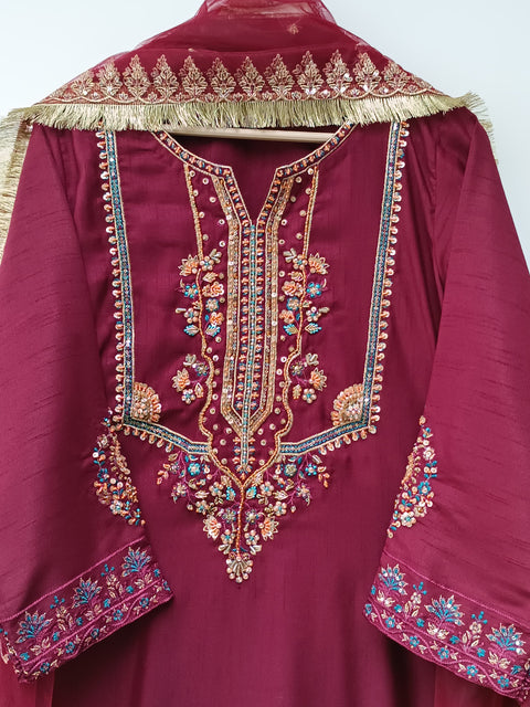 CLAUDIA (MAROON)