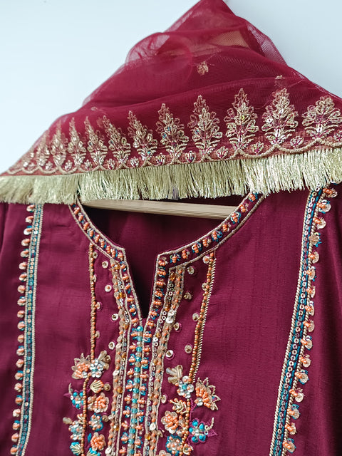 CLAUDIA (MAROON)