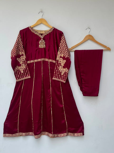 CLOVER (MAROON)