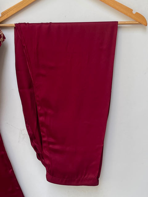 CLOVER (MAROON)