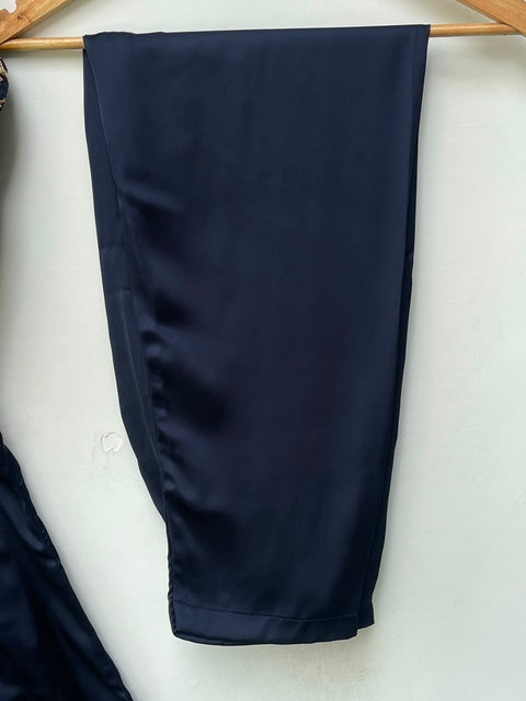 CLOVER (NAVY)