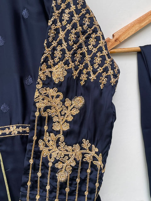 CLOVER (NAVY)