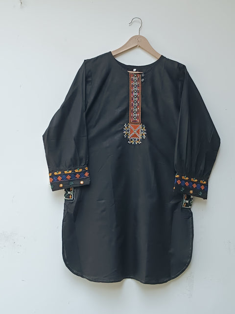CUFF TOP (BLACK)