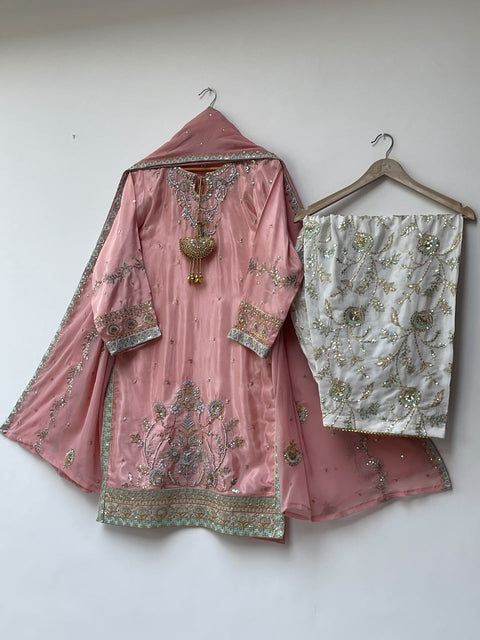 DAMNI (P PINK)