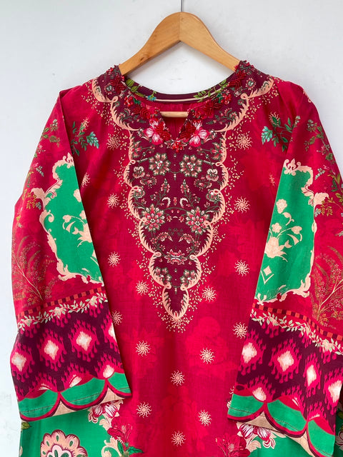DASTAAN (MAROON)