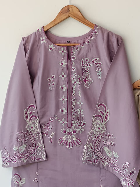 DEEBA (LILAC)
