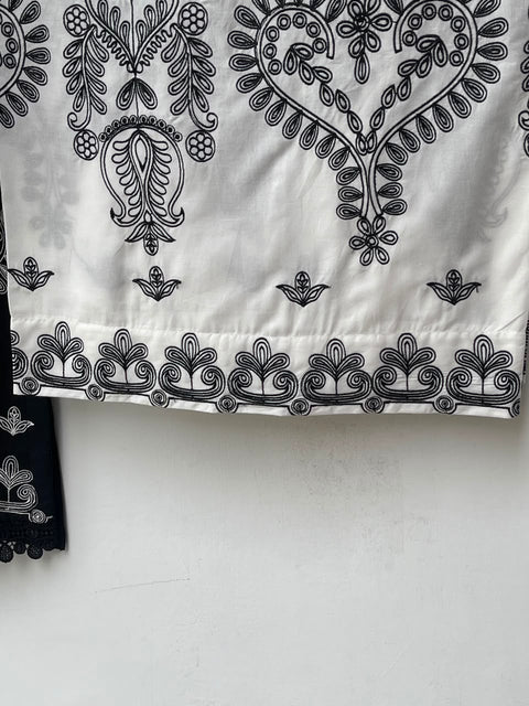 DILSAAZ (BLACK)