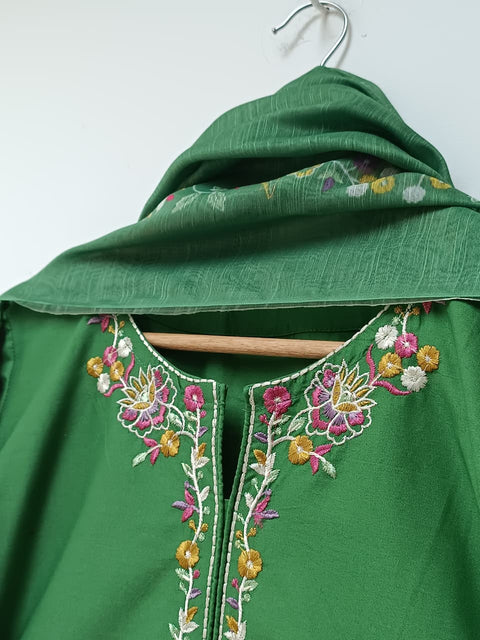 DISHA (FOREST GREEN)