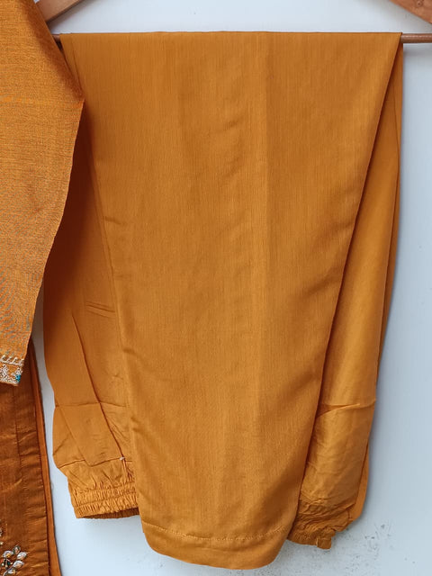 ELLA (MUSTARD)