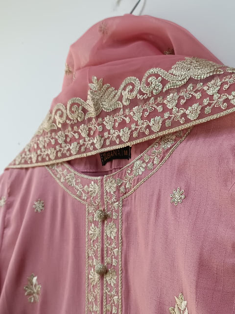 ESHAN (BLUSH PINK)