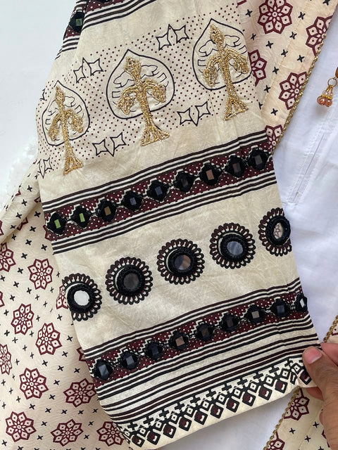 ESIN (OFFWHITE)