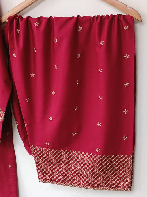FAJAR (MAROON)