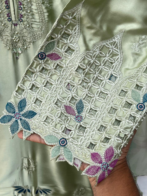 FARHAT (PISTA)