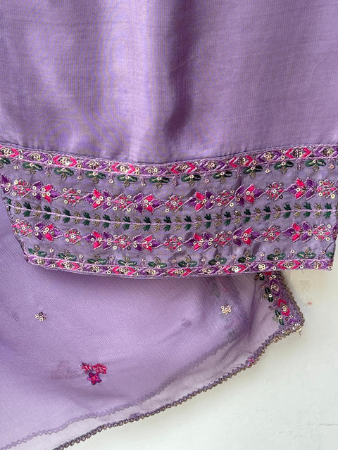 FARHEEN (LILAC)