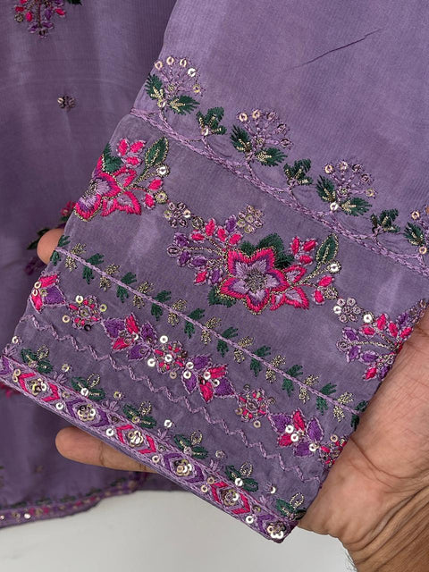 FARHEEN (LILAC)