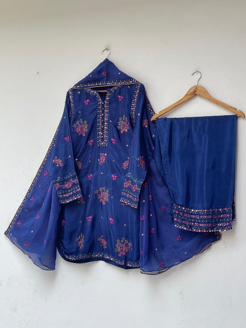 FARHEEN (ROYAL)