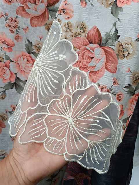FARWA (ASH WHITE)