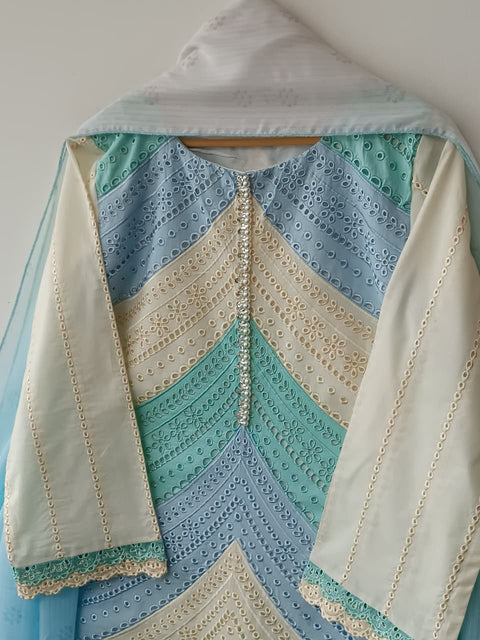 FEDA (CREAM & SKY)