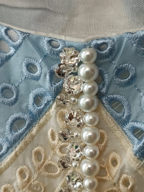 FEDA (CREAM & SKY)