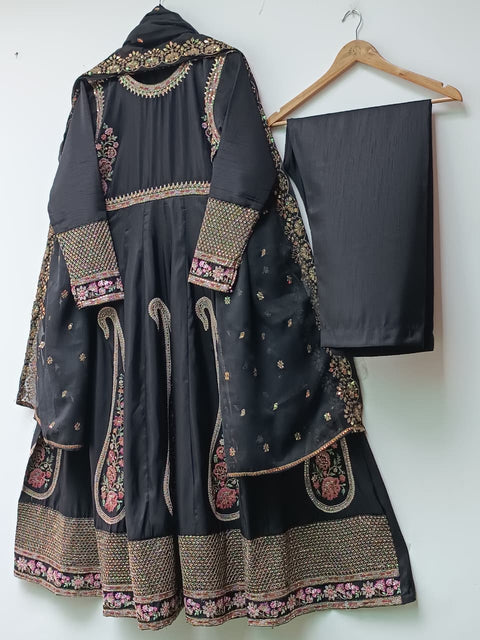 GEETI ARA NEW (BLACK)