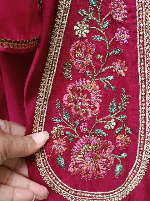 GEETI ARA NEW (MAROON)