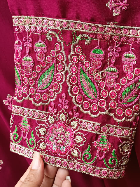 GOHAR (MAROON)
