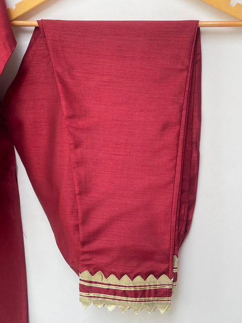 GOTA WORK (RED)