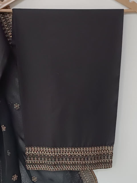 GULAB (BLACK)