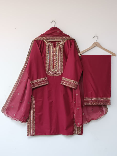 GULAB (MAROON)