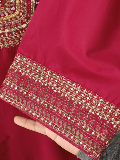 GULAB (MAROON)