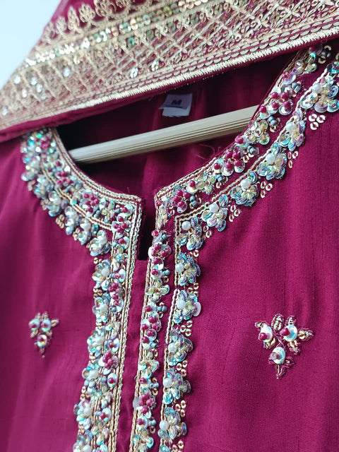 GULNAZ 2 (MAROON)