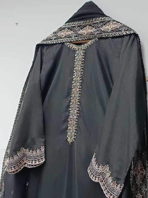 GULNAZ (BLACK)