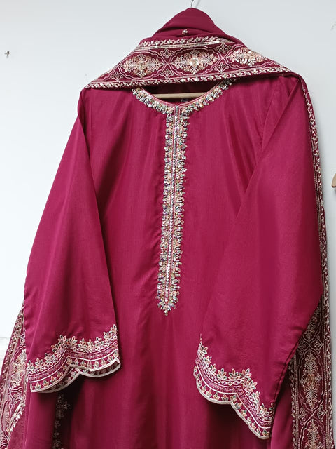GULNAZ (MAROON)