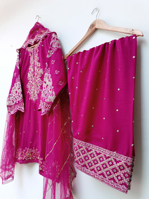 HADEEQA (MAGENTA)