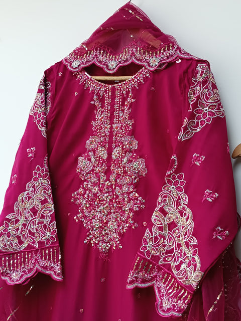HADEEQA (MAGENTA)