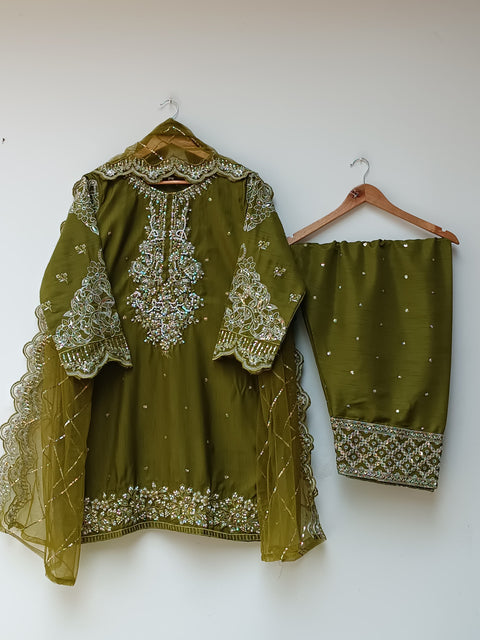 HADEEQA (MEHNDI)