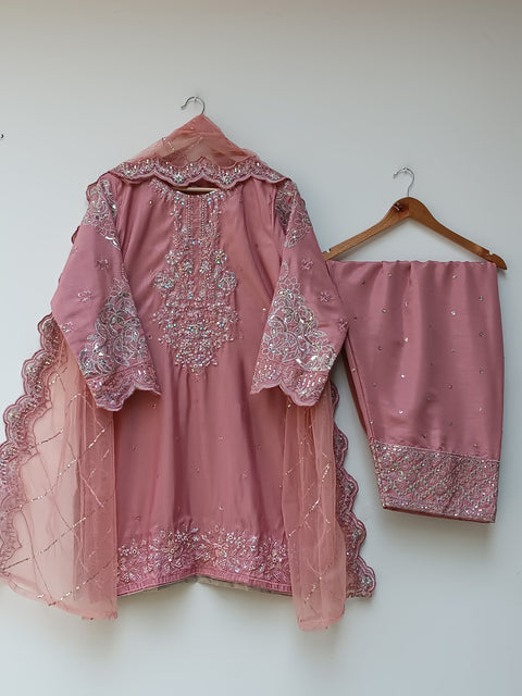 HADEEQA (TEA PINK)