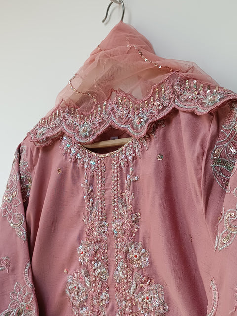 HADEEQA (TEA PINK)